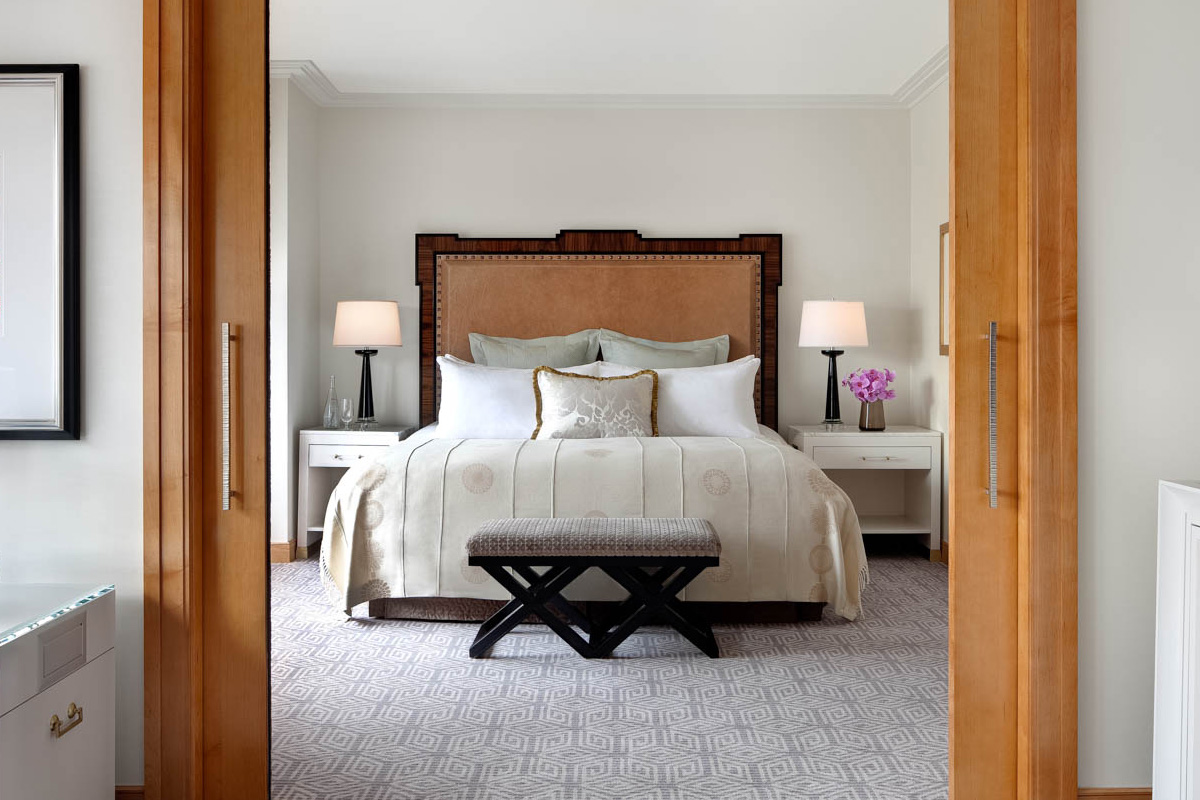 Lotte New York Palace & The Towers