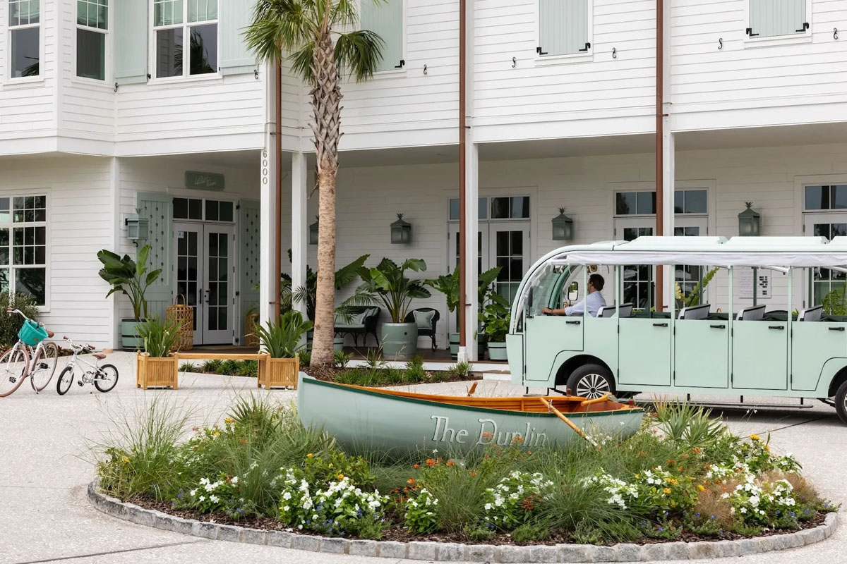 The Dunlin, Auberge Collection