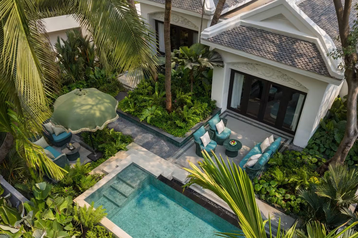 Anantara Siam Bangkok Hotel