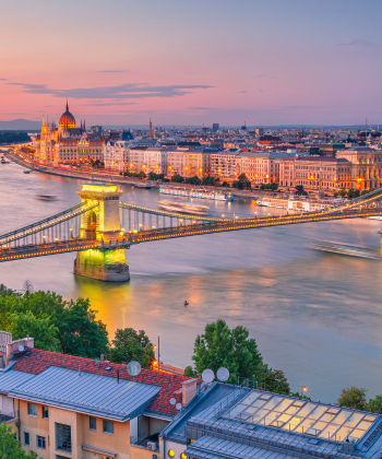 Beautiful image of Budapest at night