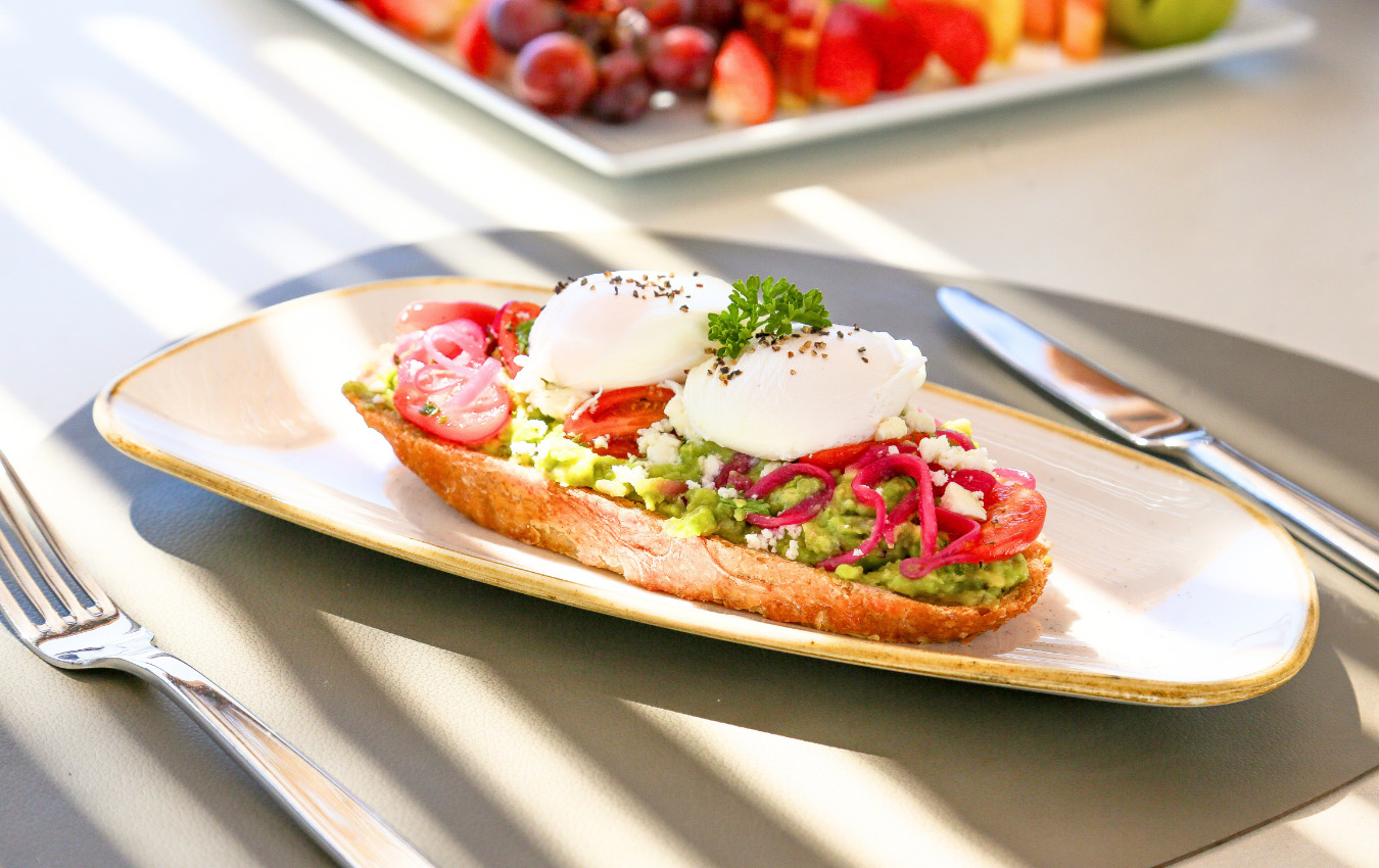 Dining at Salterra Resort & Spa