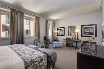 Deluxe Room, at Hotel de Russie