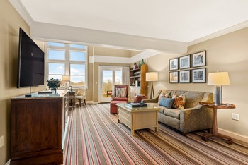 Loft Suite King, at Inn by the Sea