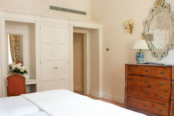 Deluxe Room, at Grand Hotel Continental Siena