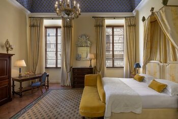 Noble Junior Suite, at Grand Hotel Continental Siena