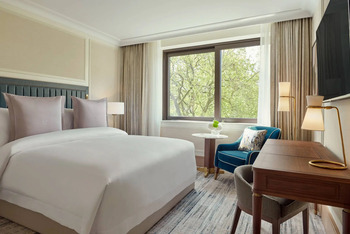 Standard Room, at Jumeirah Carlton Tower