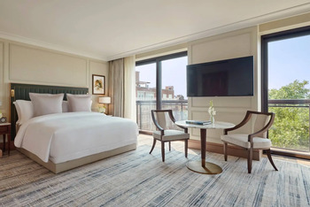 Junior Suite, at Jumeirah Carlton Tower