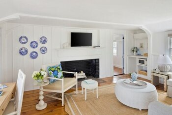 Three-Bedroom Garden Cottage at Harborside Hotel, at White Elephant