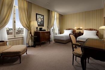 2 Twin Premium River View, at Intercontinental Amstel Amsterdam