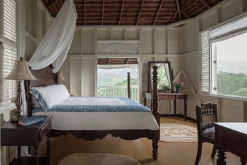 Studio Suite, at Strawberry Hill