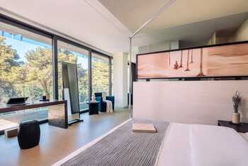 Junior Suite, at Life Gallery Athens