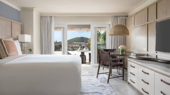 Club Resort View King, Club level, Guest room, 1 King, Balcony, at The Ritz-Carlton, St. Thomas