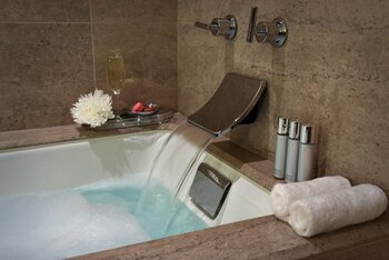 Spa Two Queen Deluxe Room, at Trump Chicago