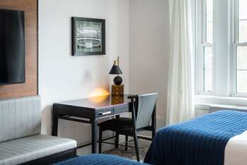 Classic Queen Queen, at Hanover Inn Dartmouth