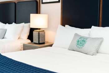 ADA Accessible 2 Queen Beds handicap accessible with roll in shower, at Hanover Inn Dartmouth