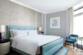 One Bedroom Suite King, at The Langham Hong Kong