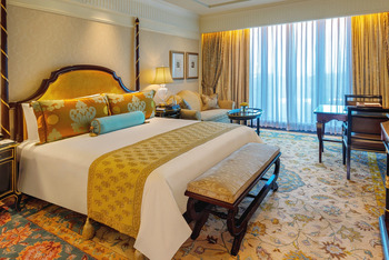 Royal Premiere Room, at The Leela Palace New Delhi