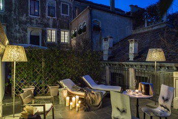 Deluxe Room with Terrace, at Palazzina G