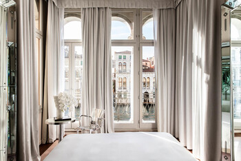 Signature Grand Canal Suite, at Palazzina G