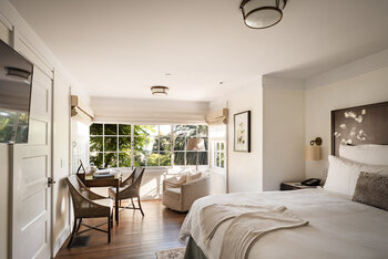 Vista Suite, at El Encanto