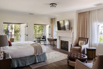 Terrace Premier King Room, at El Encanto