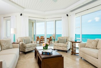 Ocean Front Luxury 2 Bedroom Suite, at The West Bay Club