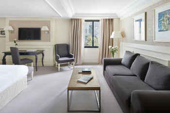 Junior Suite Courtyard View, at Majestic Hotel & Spa Barcelona