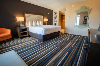 Superior King, at Moonrise Hotel