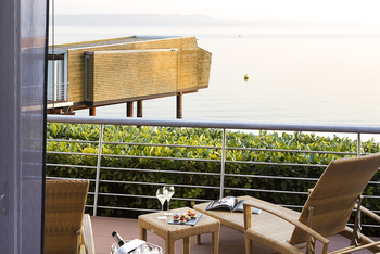 Shore Room, at Hotel Palafitte