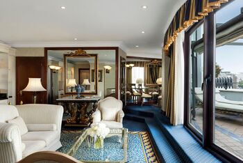 Ava Suite Club Lounge Access Castellana View Terrace, at InterContinental Madrid