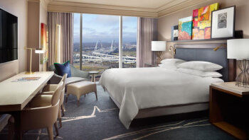 Deluxe Room, King Bed, at Omni Dallas Hotel