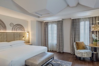 King Molino Superior Room, at Hilton Molino Stucky Venice 