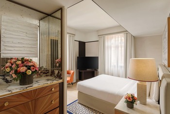 Park Deluxe King, at Park Hyatt Milan