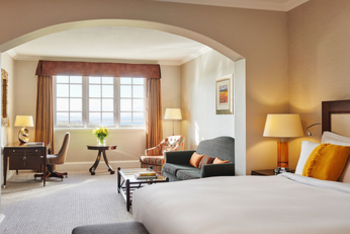 Studio Suite King, at Fairmont St Andrews