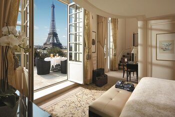 Duplex Terrace Eiffel View Suite, at Shangri-La Hotel Paris
