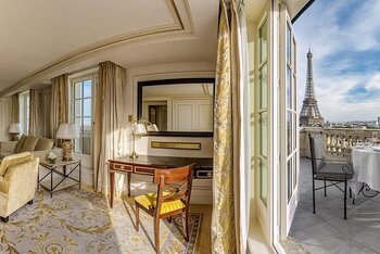 La Suite Gustave Eiffel, at Shangri-La Hotel Paris