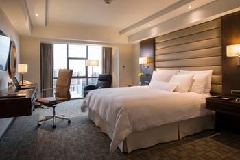 Swiss Executive 1 King, at Swissotel Lima