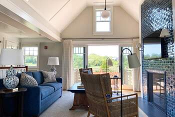 Carriage House Suite, at Weekapaug Inn