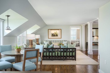 Green Heron Suite, at Weekapaug Inn