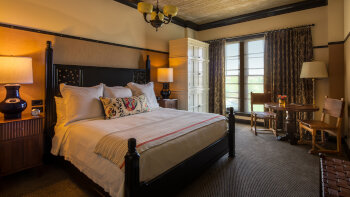 Artesian River Cellar King, at Hotel Emma