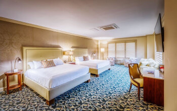 Valley Tower: Valley Tower Executive 2 King Beds, at French Lick Springs Hotel