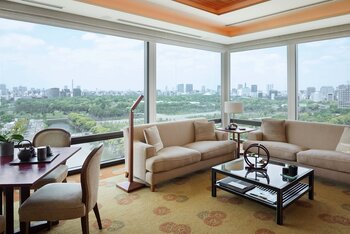 ADA Accessible, Deluxe Suite: Deluxe Suite Accessible, at The Peninsula Tokyo
