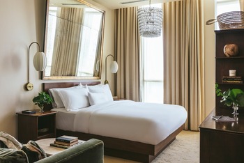 King Guest Rooms: Grand King, at The Dewberry Charleston