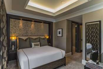 Downtown View King, at The Post Oak Hotel at Uptown Houston