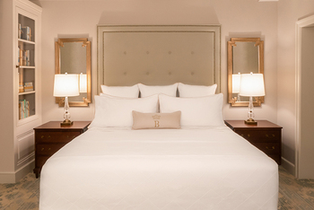 ADA Accessible, Deluxe King - Accessible, at Hotel Bennett Charleston