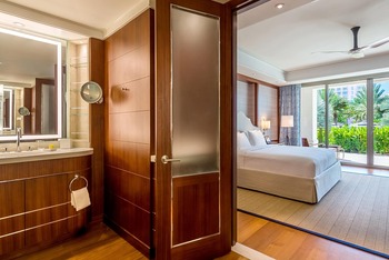 One-Bedroom Poolside Villa with One King Bed, at Grand Hyatt Baha Mar