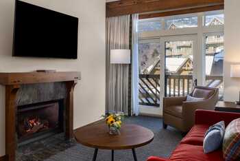 Ridgeline Junior Suite, at The Lodge at Spruce Peak
