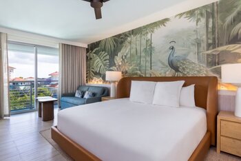 Ocean View King, at SLS Baha Mar