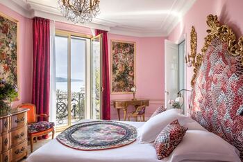 One-Bedroom Sea View Suite, at Le Negresco