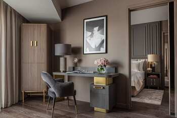 Suite, at Anantara Plaza Nice Hotel